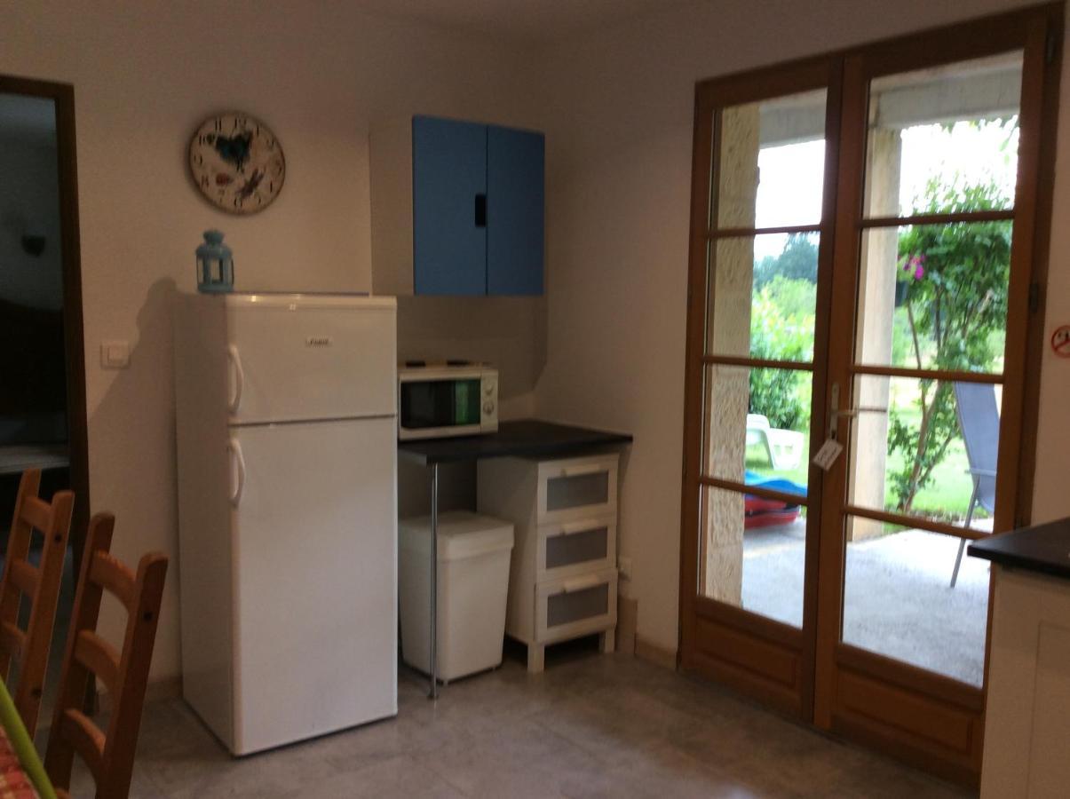 Les Jonquilles Bed & Breakfast Domme Bagian luar foto