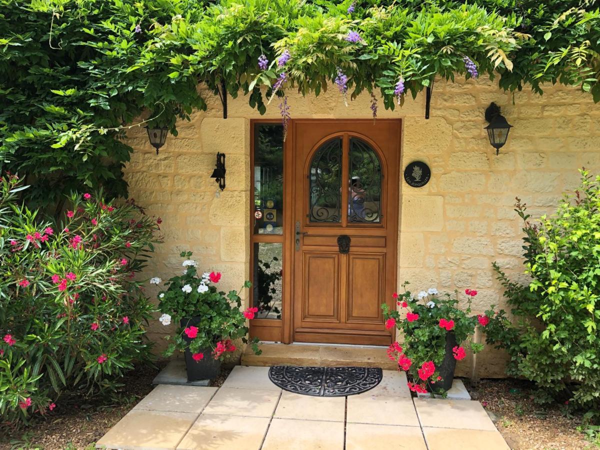 Les Jonquilles Bed & Breakfast Domme Bagian luar foto