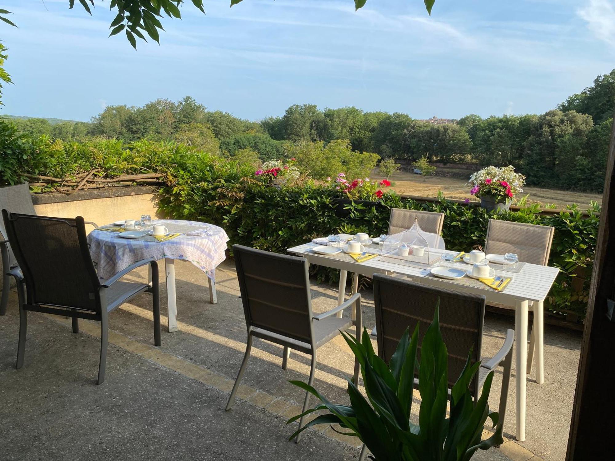 Les Jonquilles Bed & Breakfast Domme Bagian luar foto