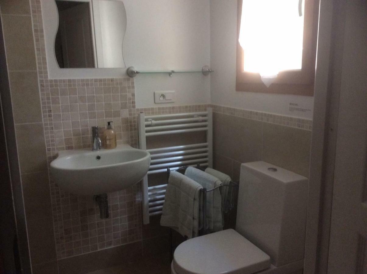 Les Jonquilles Bed & Breakfast Domme Bagian luar foto
