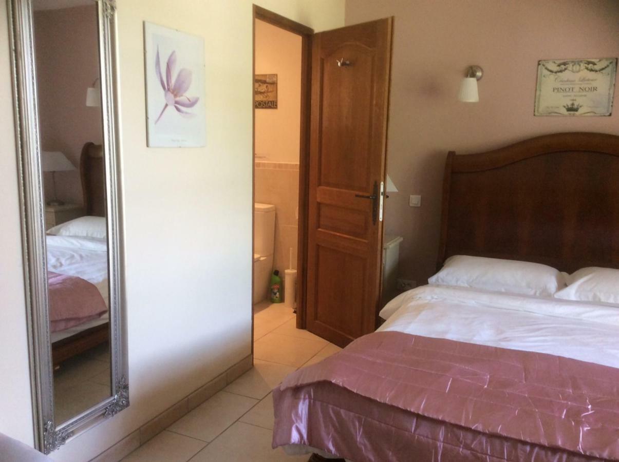 Les Jonquilles Bed & Breakfast Domme Bagian luar foto