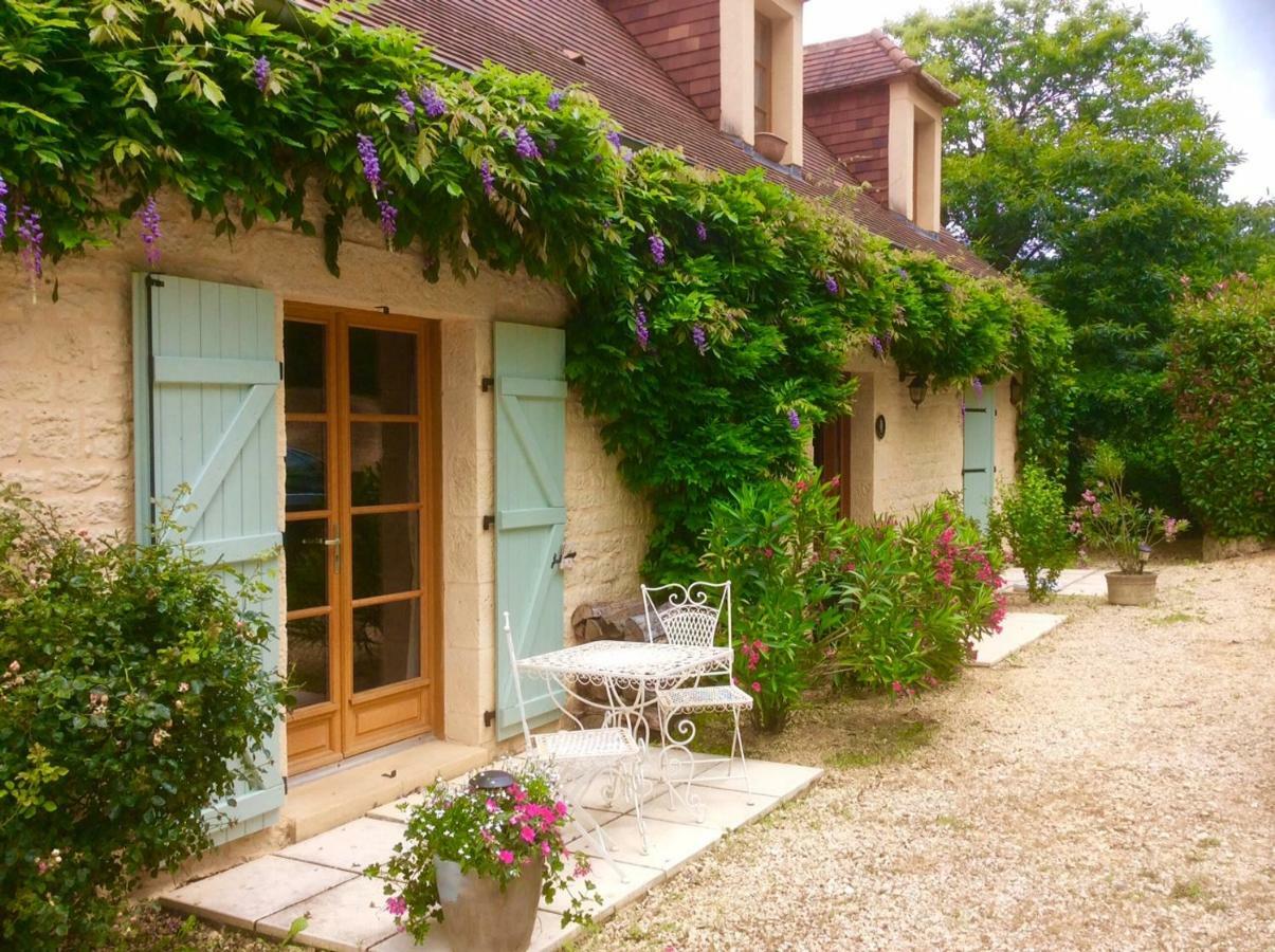 Les Jonquilles Bed & Breakfast Domme Bagian luar foto
